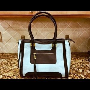 🛍👜Gently Used Steve Madden Purse👜🛍